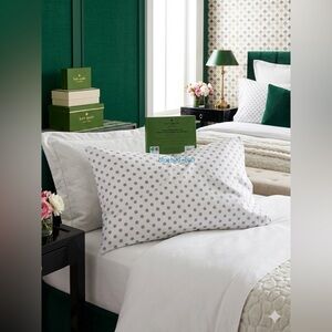 kate spade ny Standard Pillowcase Pair White Gray Polka Dots